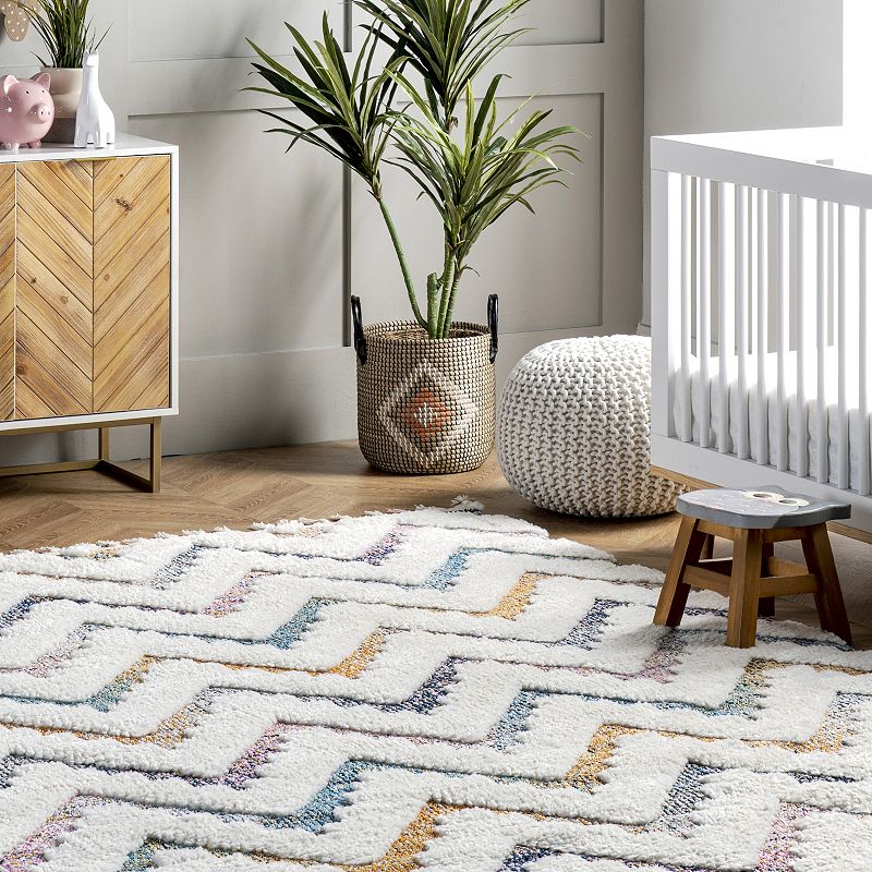 nuLoom Rumi High-Low Chevron Tassel Area Rug