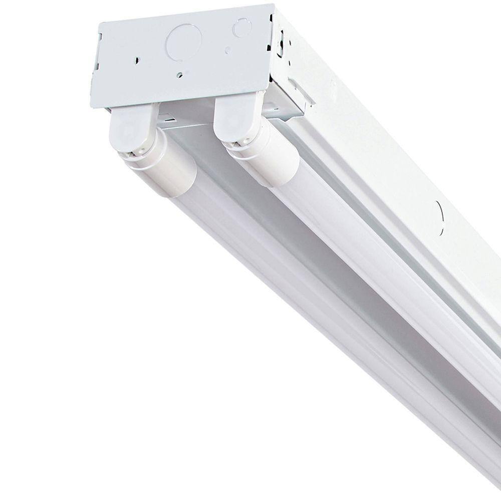 EnviroLite 8 ft. T8 LED White Strip Light Fixture 4000K ST704T1840