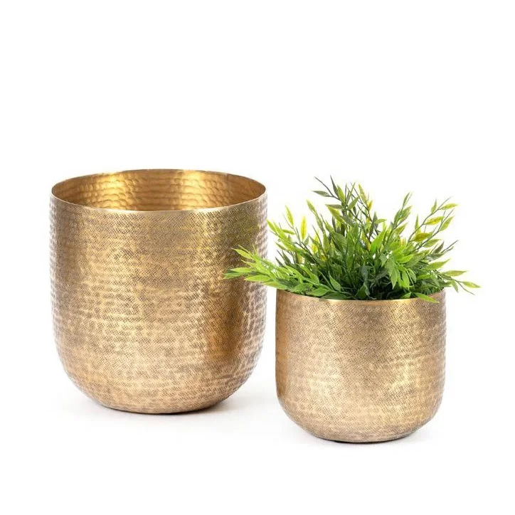 Latest Style Metal Planters for Garden Home Decorative Plant Custom Shape Flower Pot Luxury Floor Planter