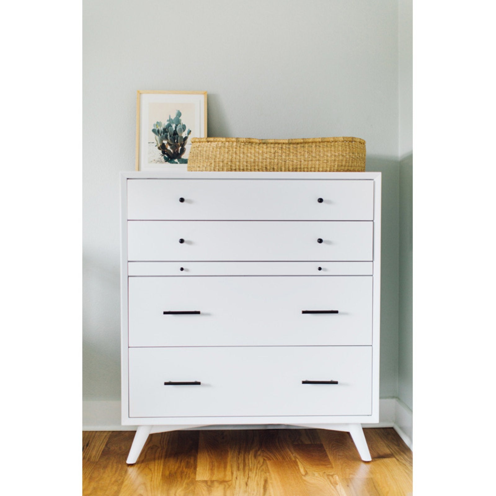 Alpine Furniture Flynn 4 Drawer Chest