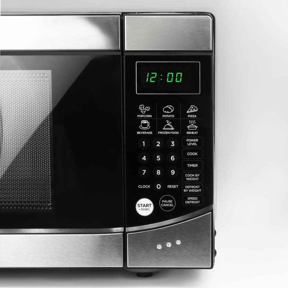 Commercial CHEF 09 cu ft Countertop Microwave Stainless and Black