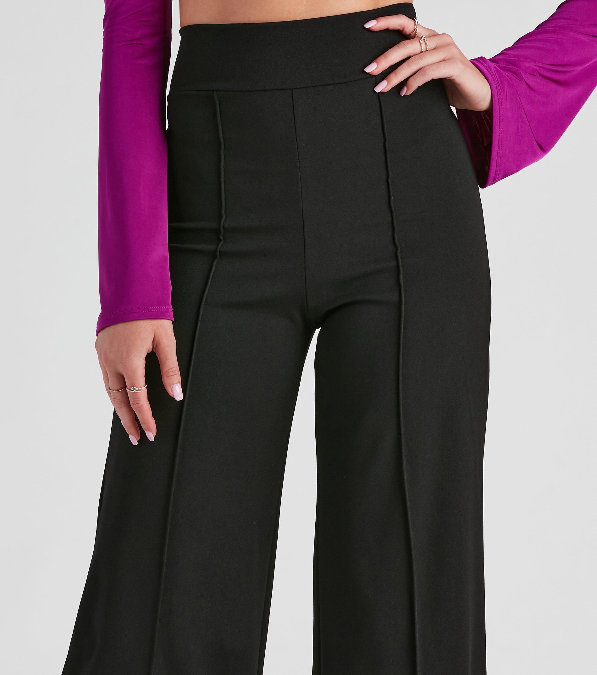 So Chic Crepe Wide-Leg Pants