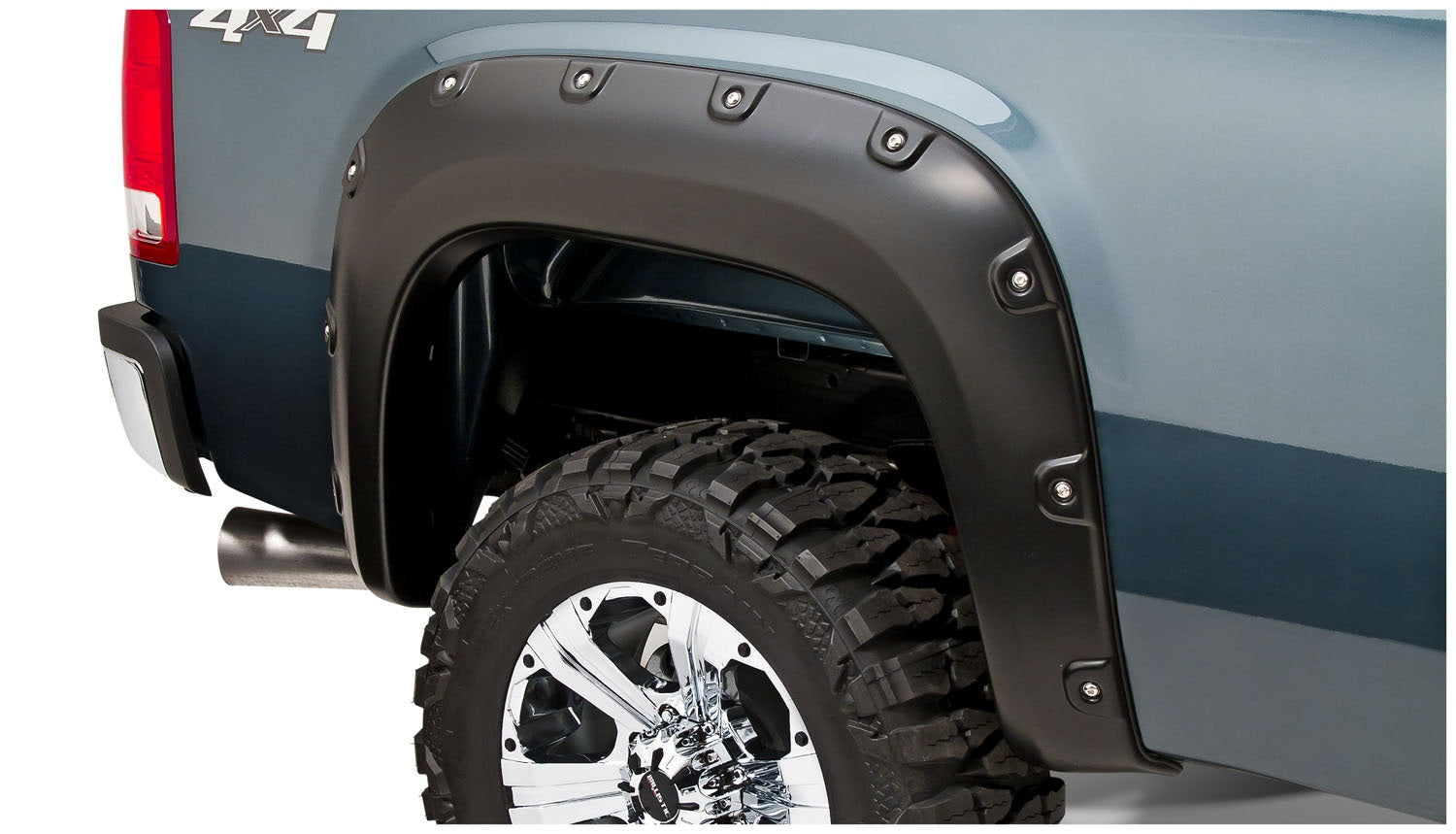 Bushwacker 40953-02 GMC Boss Pocket Style Fender Flare - Set of 4