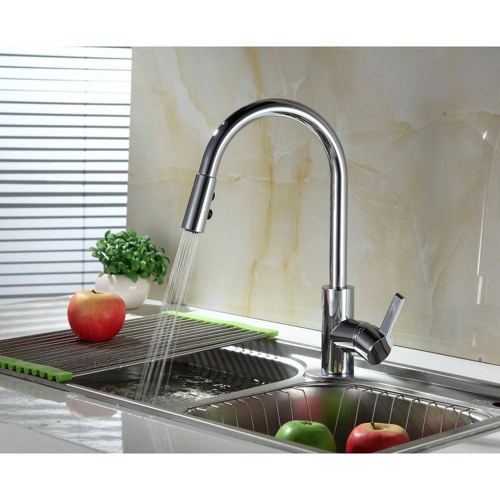 Runfine Single-Handle Pull-Down Sprayer Kitchen Faucet in Chrome RF421007