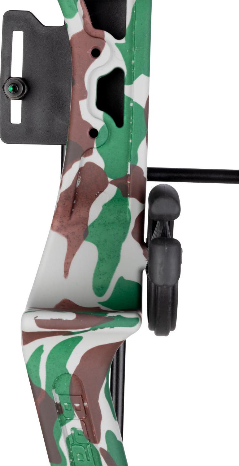 Bear Archery Brave Youth Bow Includes Whisker Biscuit， Arrows， Armguard， and Arrow Quiver Recommended for Ages 8 and Up a  Camo