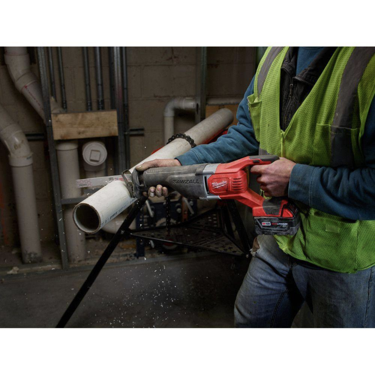 Milwaukee M18 18V Lithium-Ion Cordless SAWZALL Reciprocating Saw W/ 3.0Ah Battery and Charger