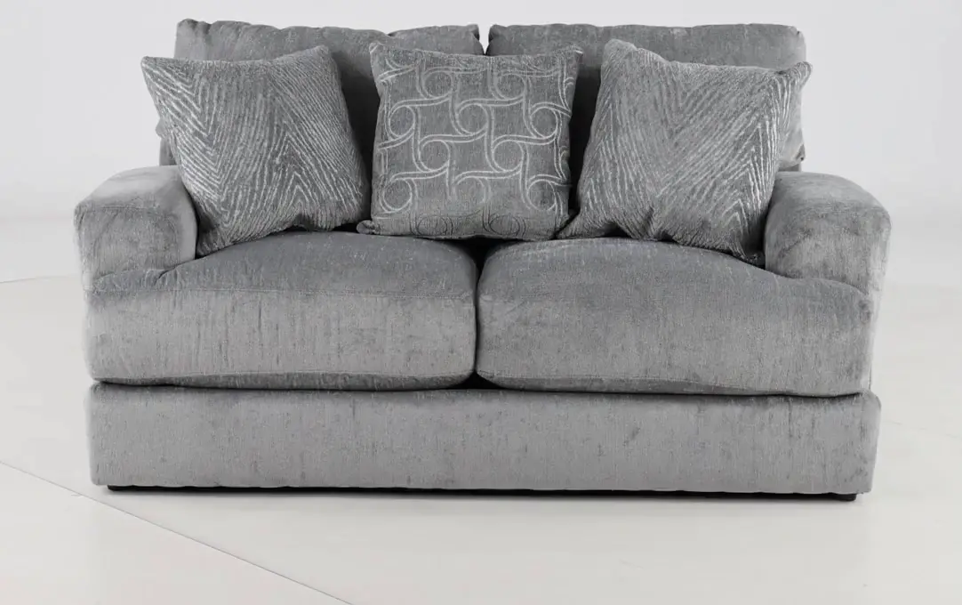 Lamar Gray Loveseat