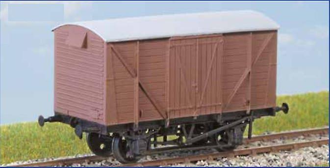 BR 12 ton Goods Van (7 plank sides)