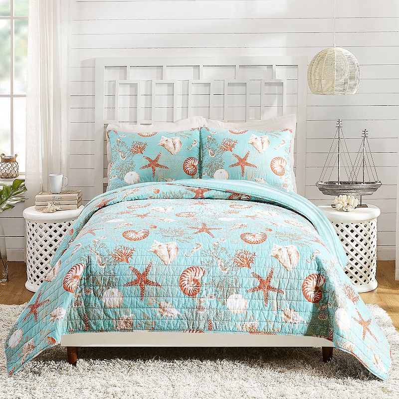 Modern Heirloom Starfish and Shells Quilt Set and Shams