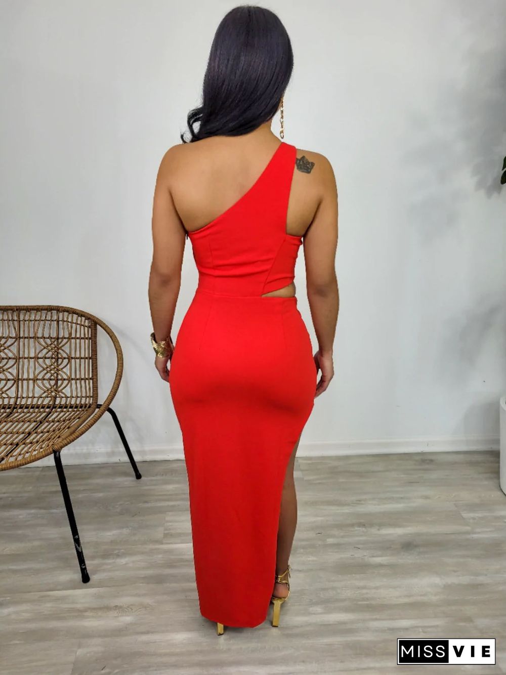 Sexy One Shoulder Sleeveless Cut Out High Slit Dresses