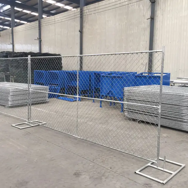 Supplies high quality 12' x 6' chain link temp construction fence panels