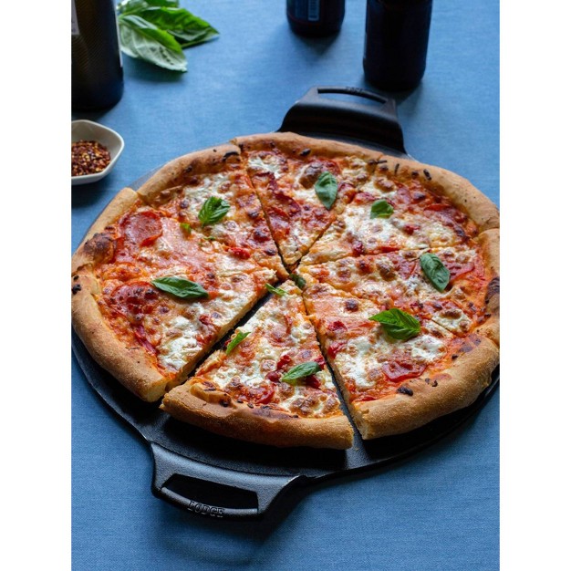 Cast Iron Pizza Pan Black