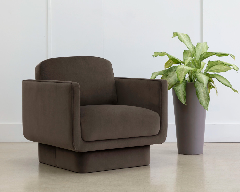 Everton Lounge Chair   Transitional   Armchairs And Accent Chairs   by Sunpan Modern Home  Houzz