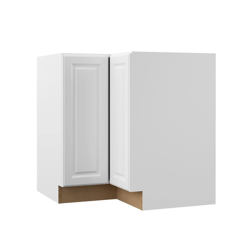 Hampton Bay Designer Series Elgin Assembled 33x34.5x20.25 in. EZ Reach Corner Base Kitchen Cabinet in White BEZ36-ELWH