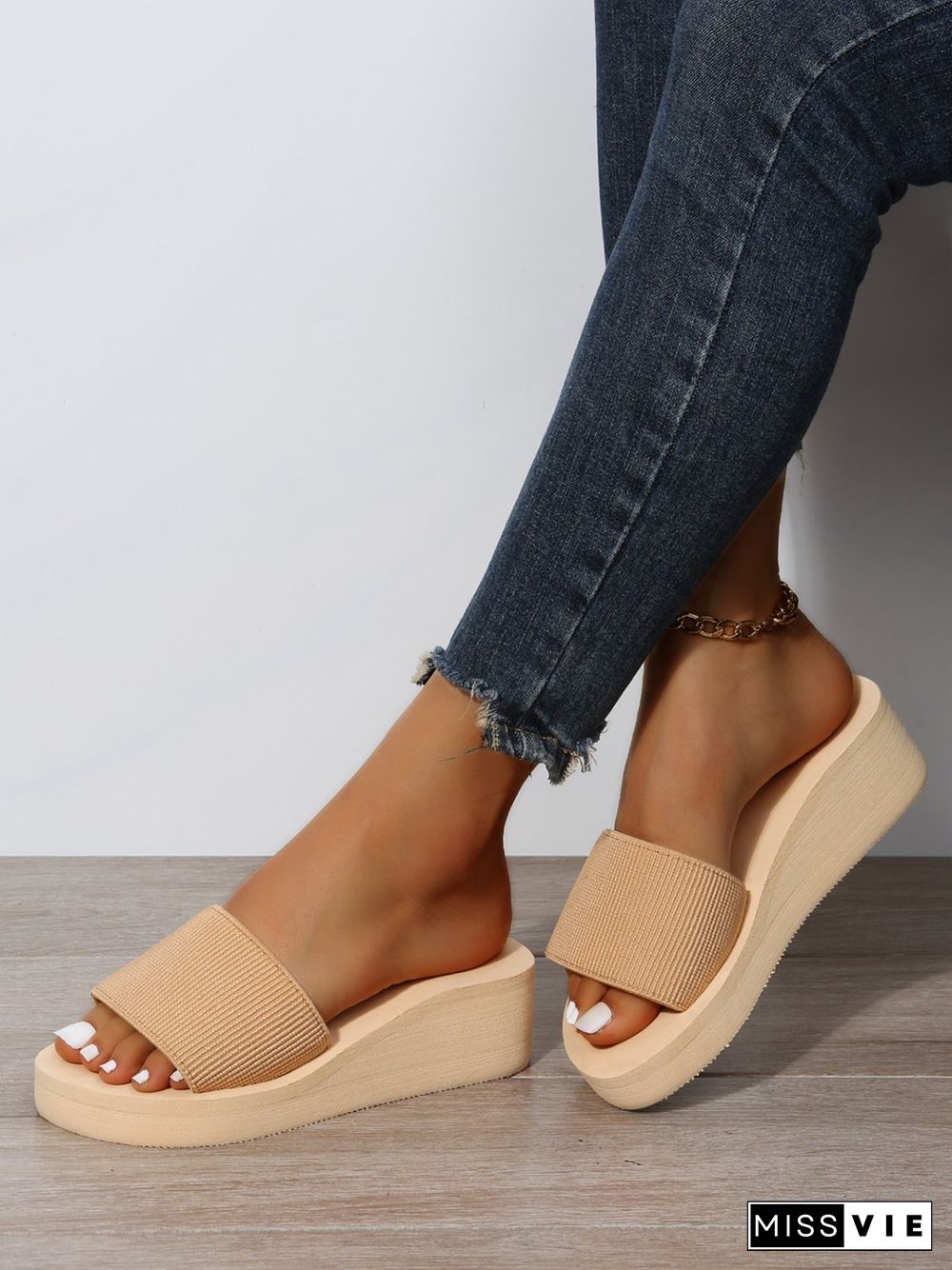 Stretch Upper Casual Wedge Slippers