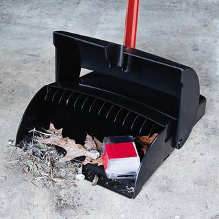 Libman IndoorOutdoor Angle Broom and Lobby Dust Pan Combo Set 1675