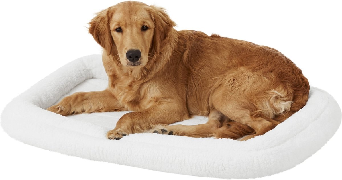 MidWest Quiet Time Deluxe Fleece Double Bolster Dog Crate Mat