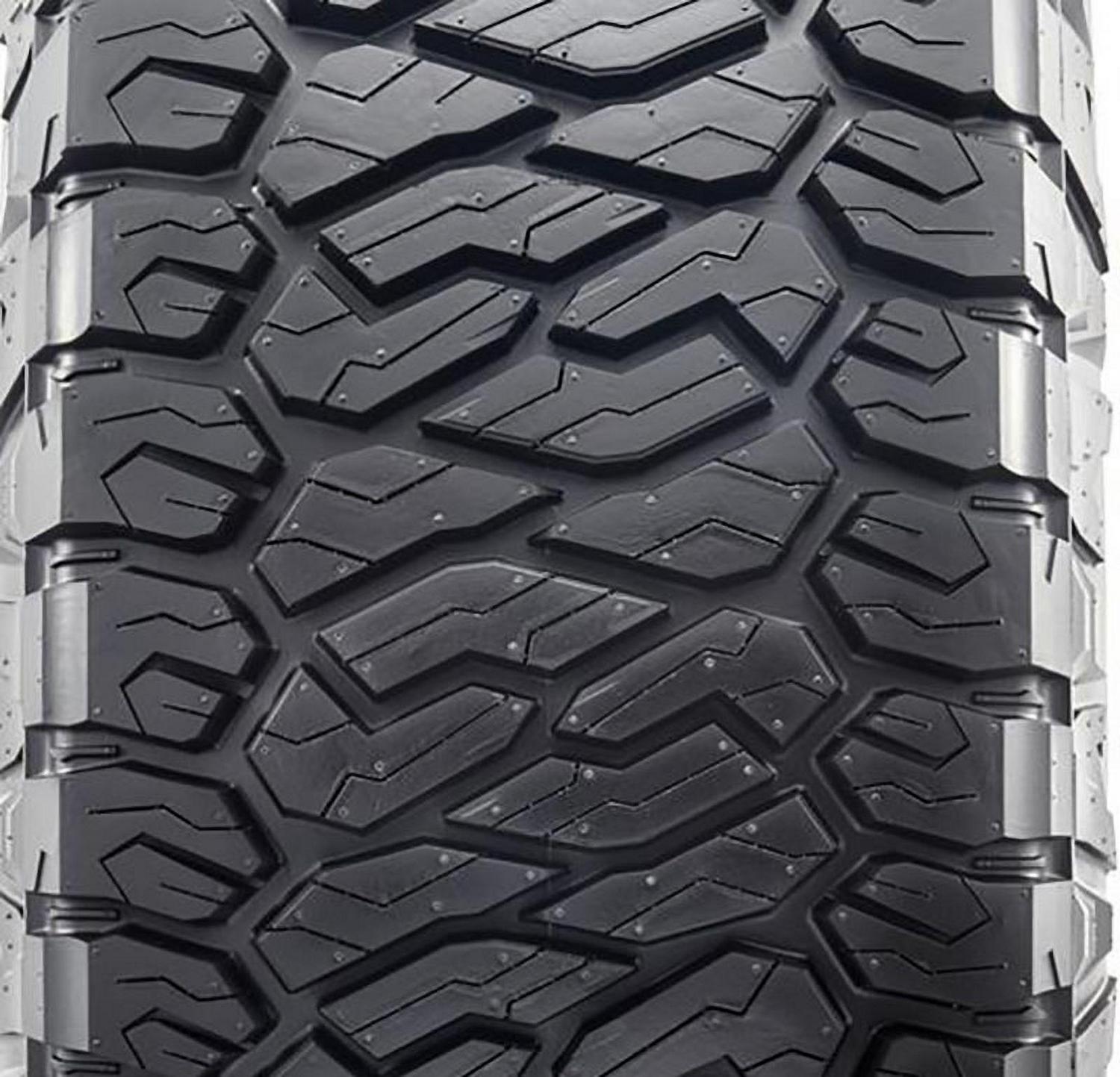 Maxxis Razr AT-811 All Terrain LT265/70R17 121/118S E Light Truck Tire