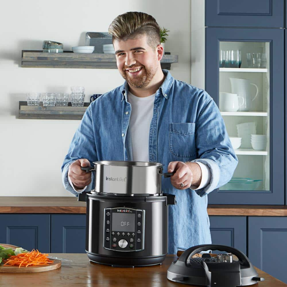 Instant Pot 6 qt. Matte Black Duo Pro Electric Pressure Cooker 112-0123-01