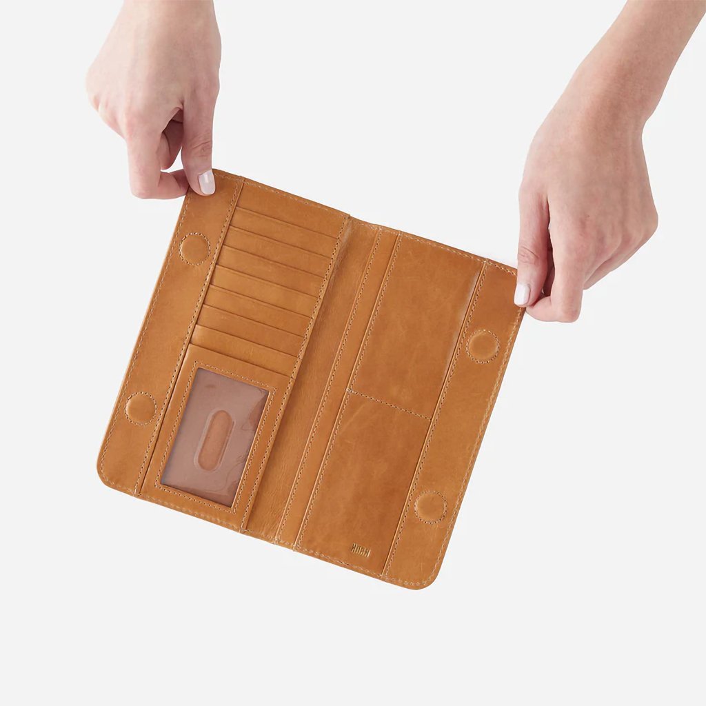 HOBO  Angle Continental Wallet in Polished Leather -  Natural