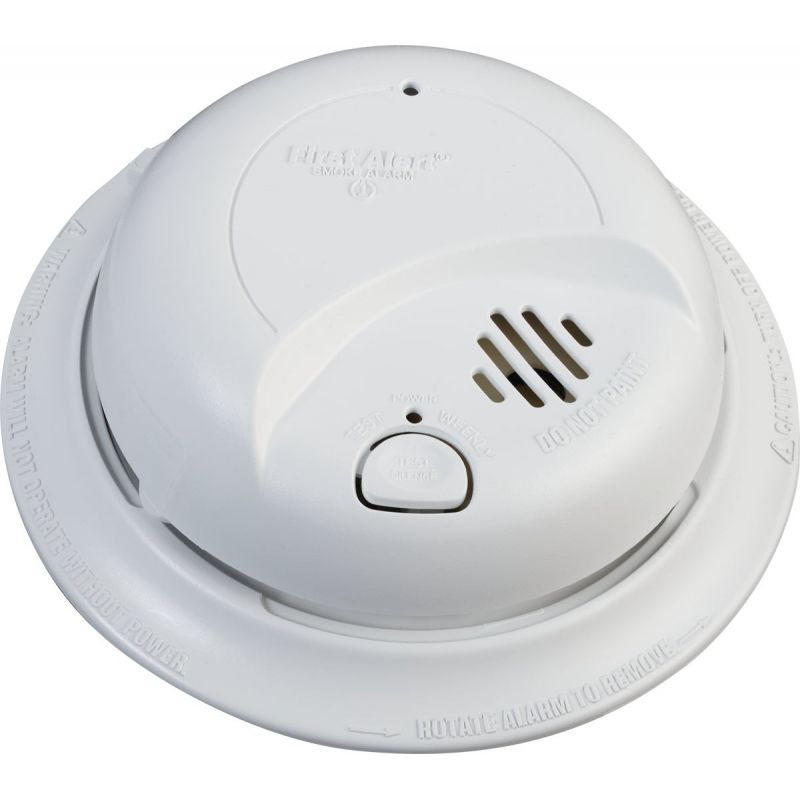 First Alert Ionization Sensor AC DC Smoke Alarm White