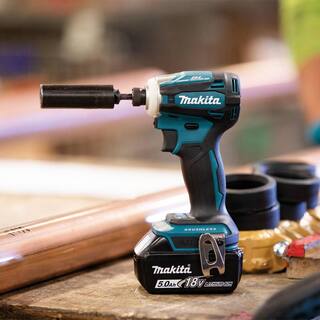 Makita 18V LXT Lithium-Ion Brushless Cordless Quick-Shift Mode 4-Speed Impact Driver Kit 5.0Ah XDT19T