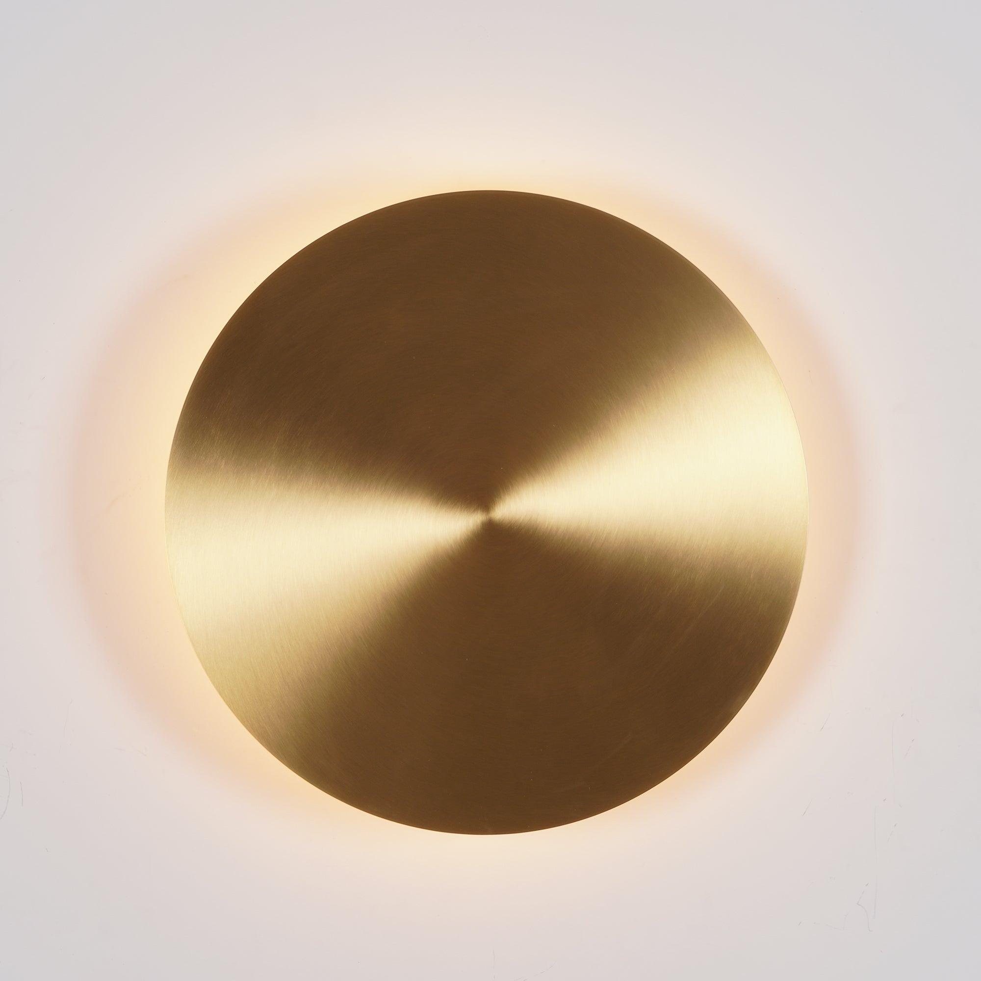 Gossa Wall Lamp