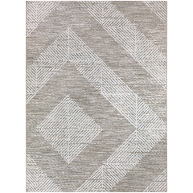 Offset Diamond Outdoor Rug