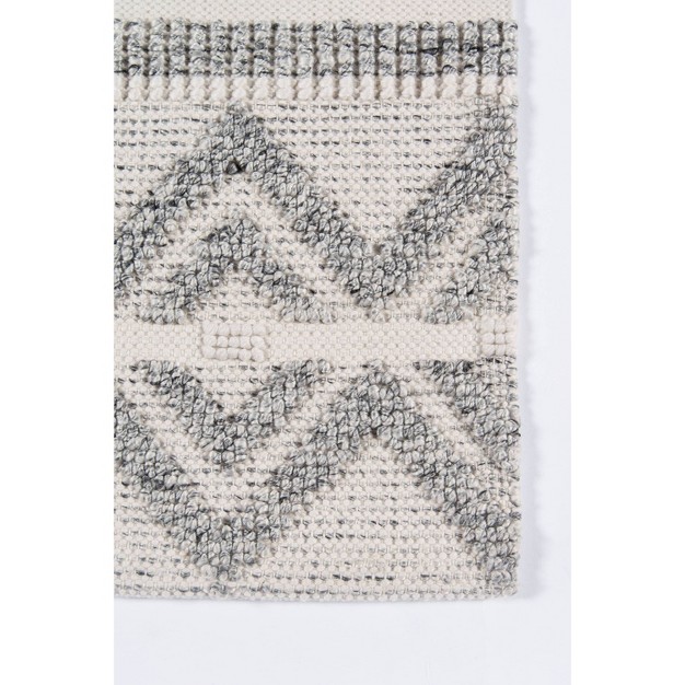 2 x27 x3 x27 Hermosa Nicole Accent Rug Ivory Momeni