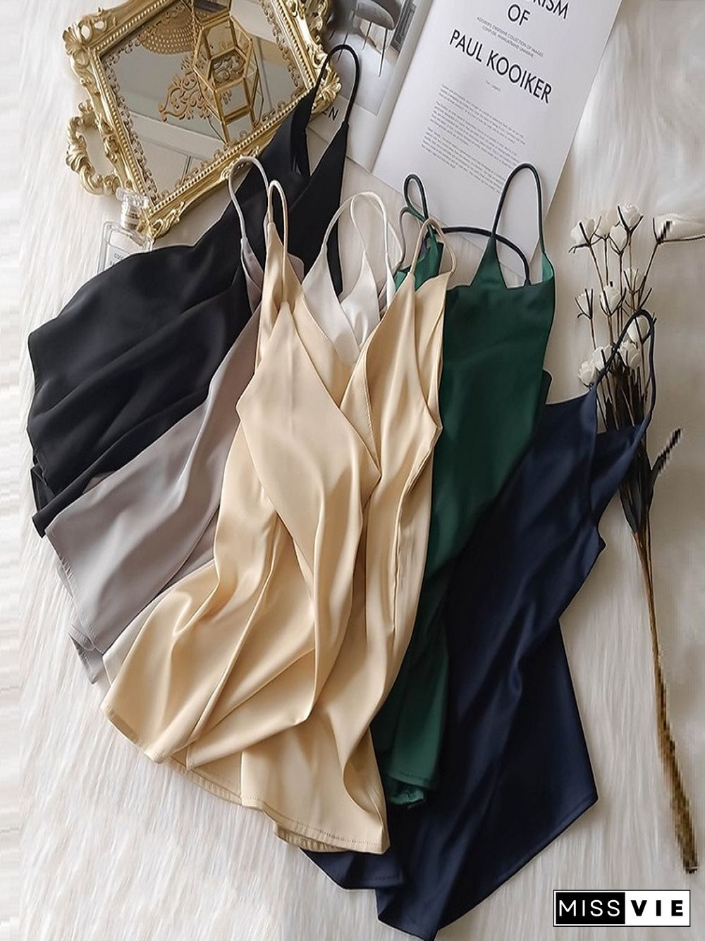 Summer Crop Top Women Camis Silk Satin Tank Top Women Camisole Sleeveless Vest Roupas Femin Cropped Croo Top Binder Trans