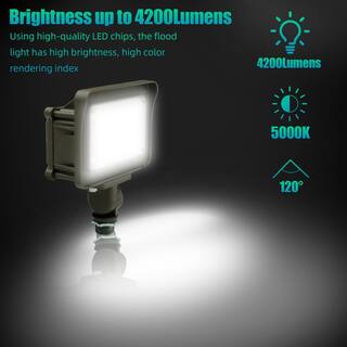 WYZM 150-Watt Equivalence 120-Degree Bronze Integrated LED Outdoor Flood Light with Photocell 5000k 4200 Lumens Dusk to Dawn FL30-D