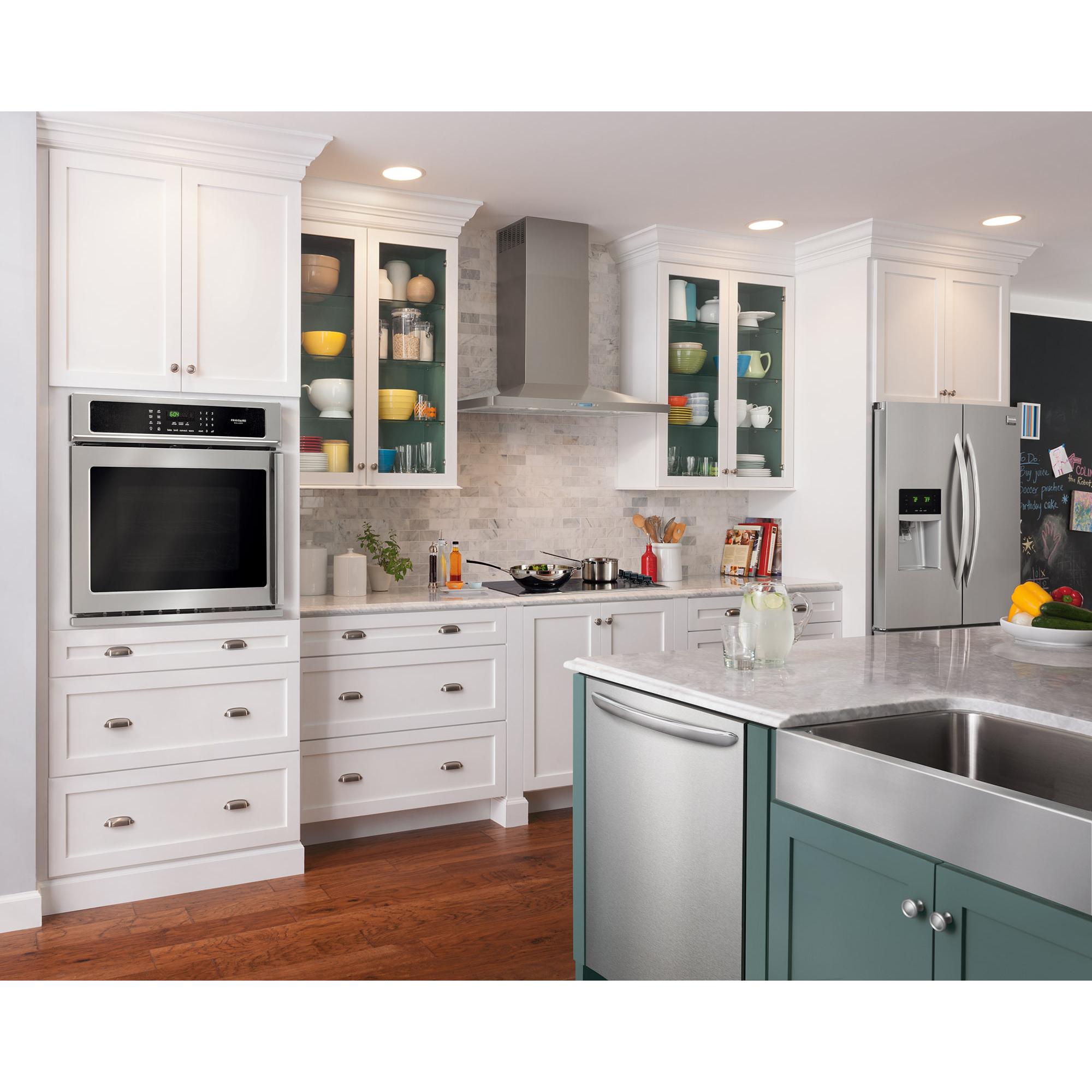 Frigidaire Gallery 27-inch, 3.8 cu. ft. Built-in Single Wall Oven with Convection FGEW276SPF