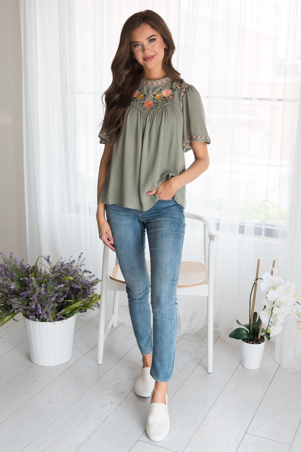 Truth Be Told Modest Florence Top