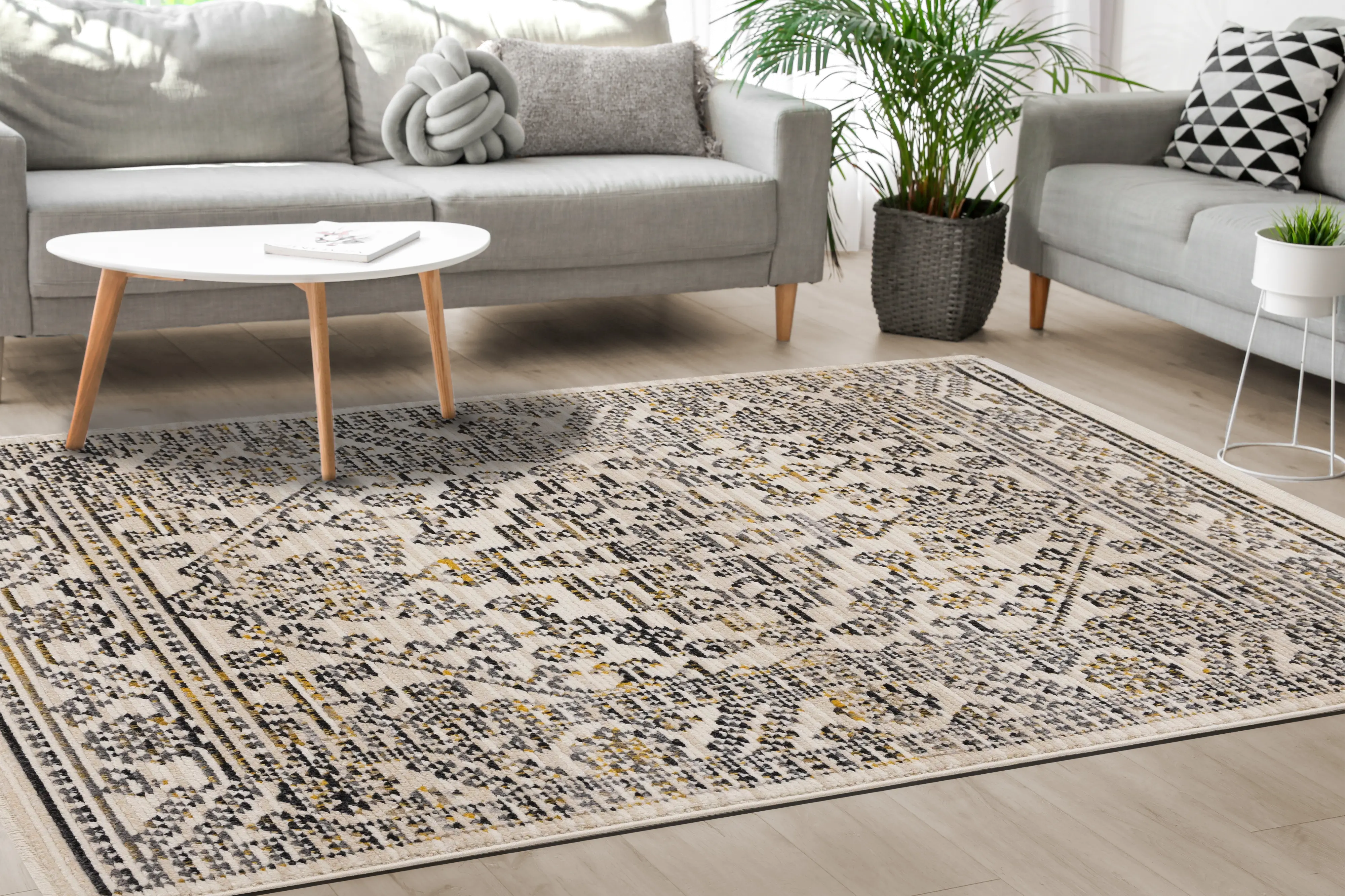 Calabar 5 x 8 Cream Gray Area Rug