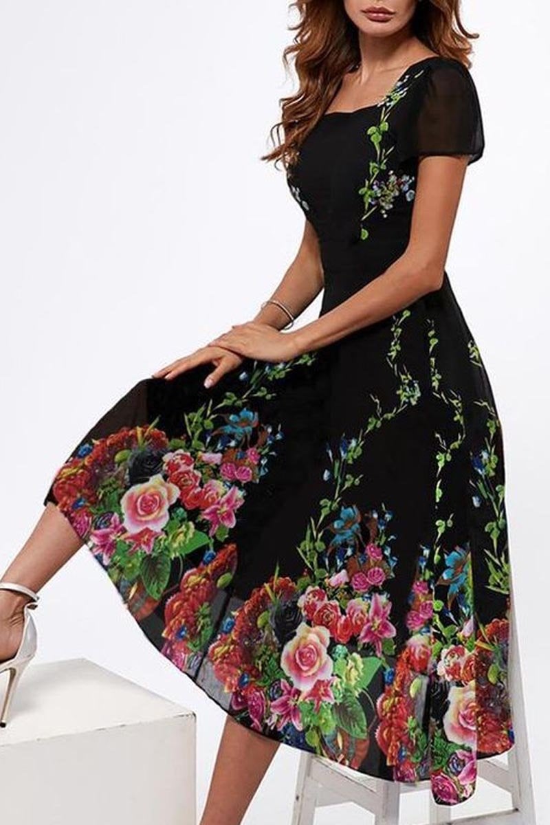 Plus Size Floral Square Neckline Short Sleeve A-line Midi Dress