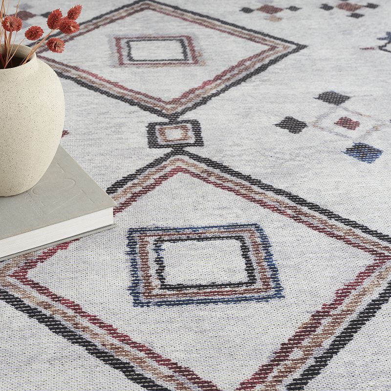 Nicole Curtis Series 1 Bohemian Diamond Washable Indoor Area Rug