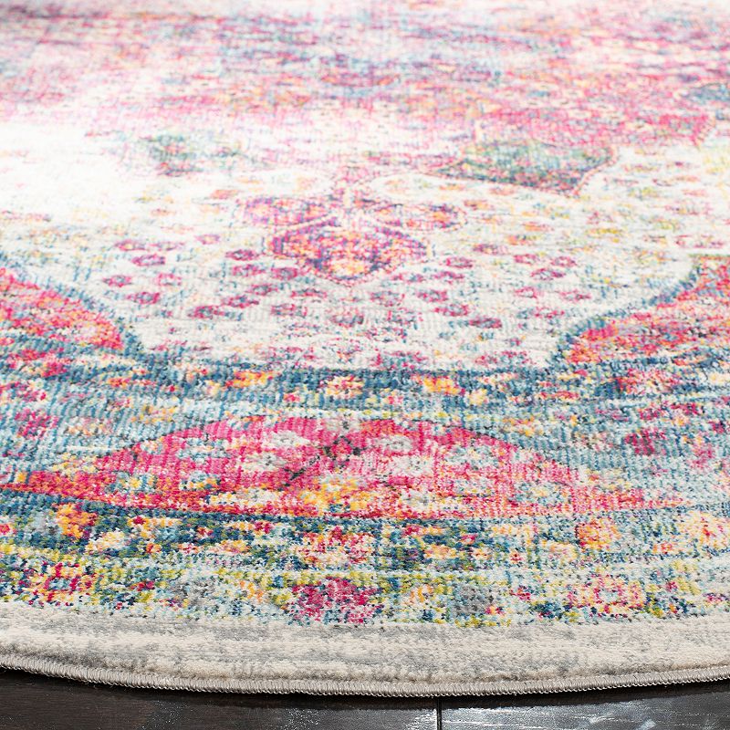 Safavieh Curtis Distressed Medallion Rug