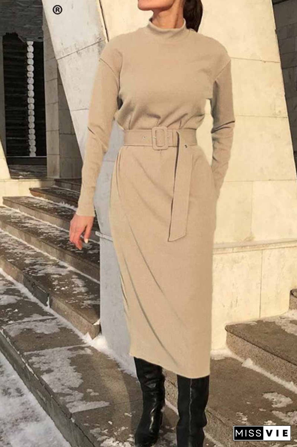 Loose Long Sleeve Solid Color Midi Dresses