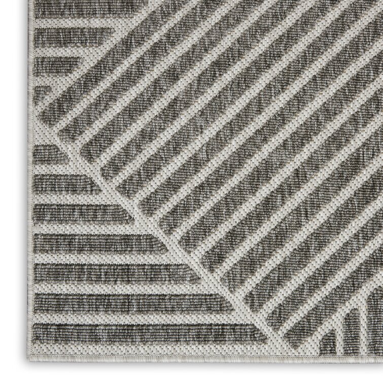 Mira Gray Indoor/Outdoor Rug