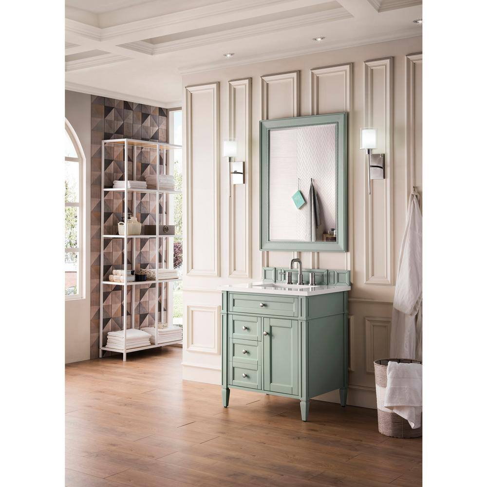 James Martin Vanities Brittany 30.0 in. W x 23.5 in. D x 34 in. H Bathroom Vanity in Sage Green with White Zeus Quartz Top 650-V30-SGR-3WZ