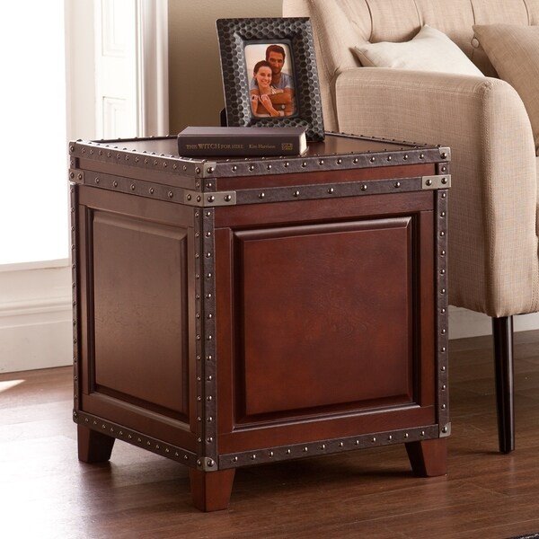 SEI Furniture Ailsa Nailhead Trunk Side Table