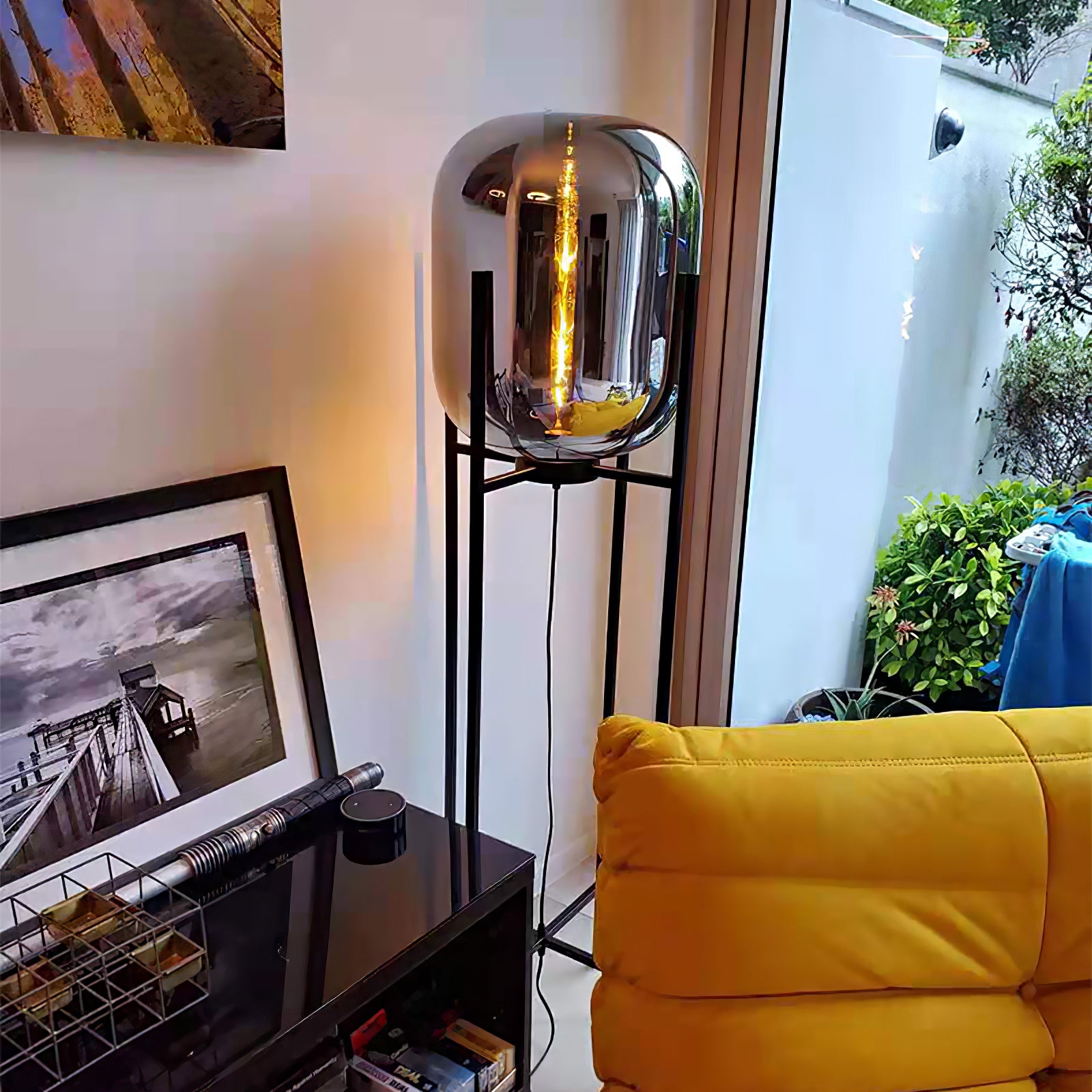 Oda Floor lamp