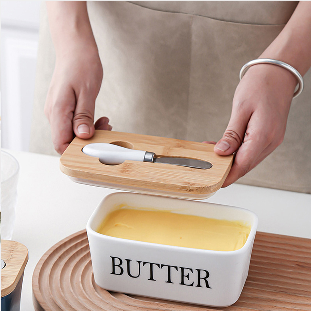 HKEEY Butter Dish， Ceramic Butter Dish with lid and Stainless Steel Butter Knife Spreader， Butter Keeper Double Silicone Seals， Easy Clean， Butter Dishes with Covers