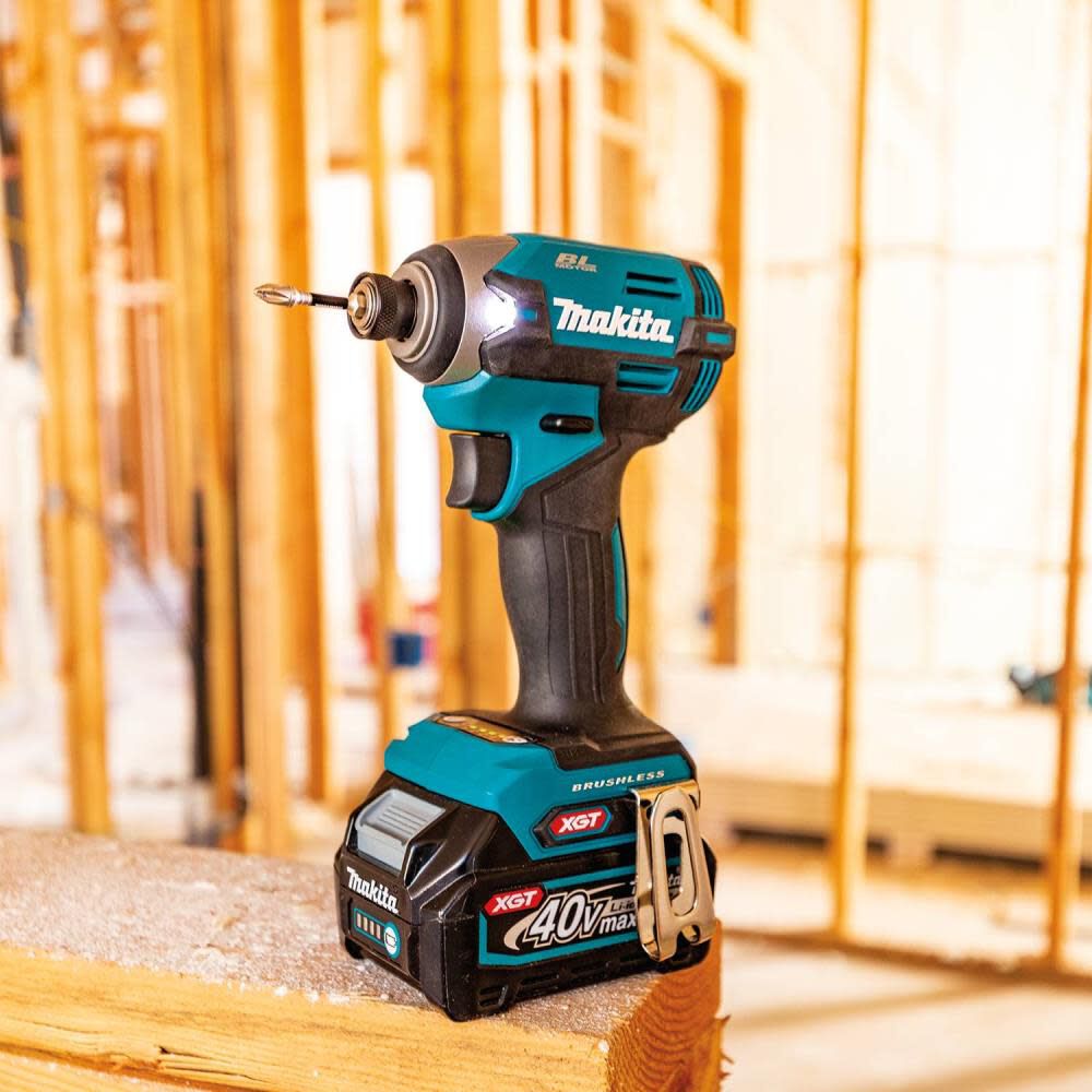 Makita 40V max XGT Impact Driver 2.5Ah Kit GDT02D from Makita