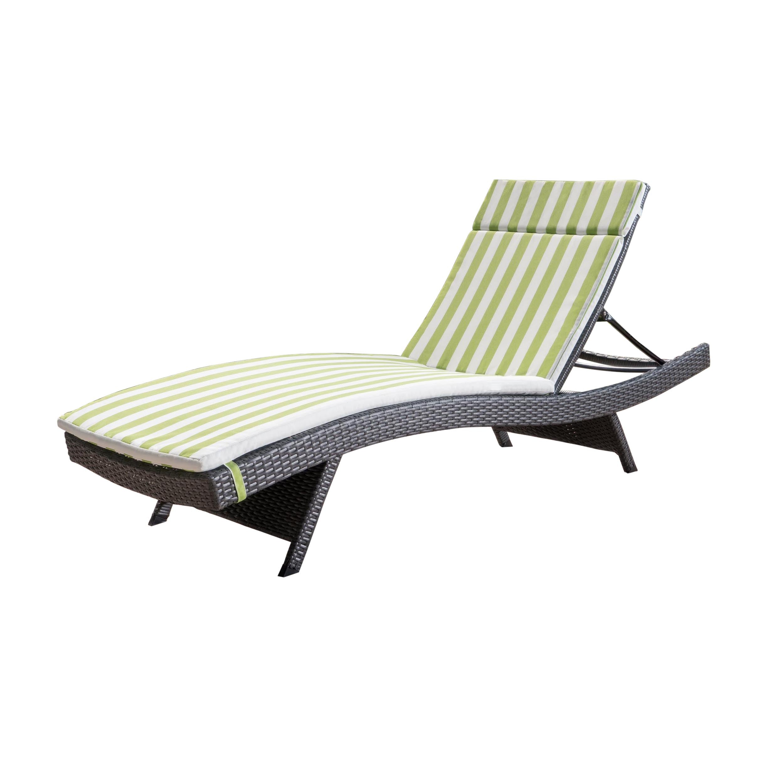 Lakeport Outdoor Wicker Lounge with Water Resistant Cushion