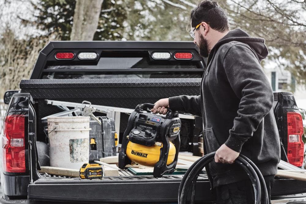 DEWALT 20V MAX Air Compressor 2 1/2 Gallon Brushless Cordless Bare Tool DCC2520B from DEWALT