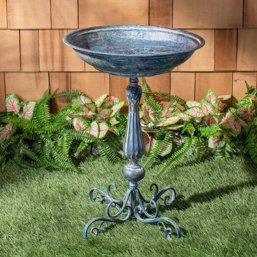 SAFAVIEH Orian Mossy Blue Iron Round Birdbath PAT5023B