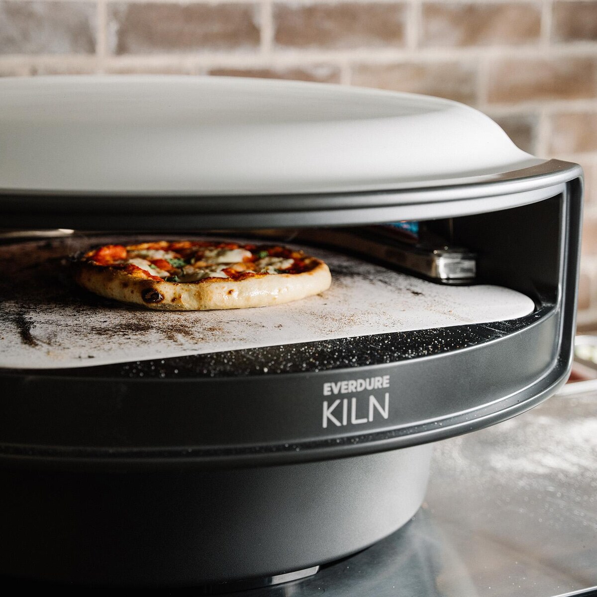 Everdure Kiln 1 Burner Pizza Oven (Stone)