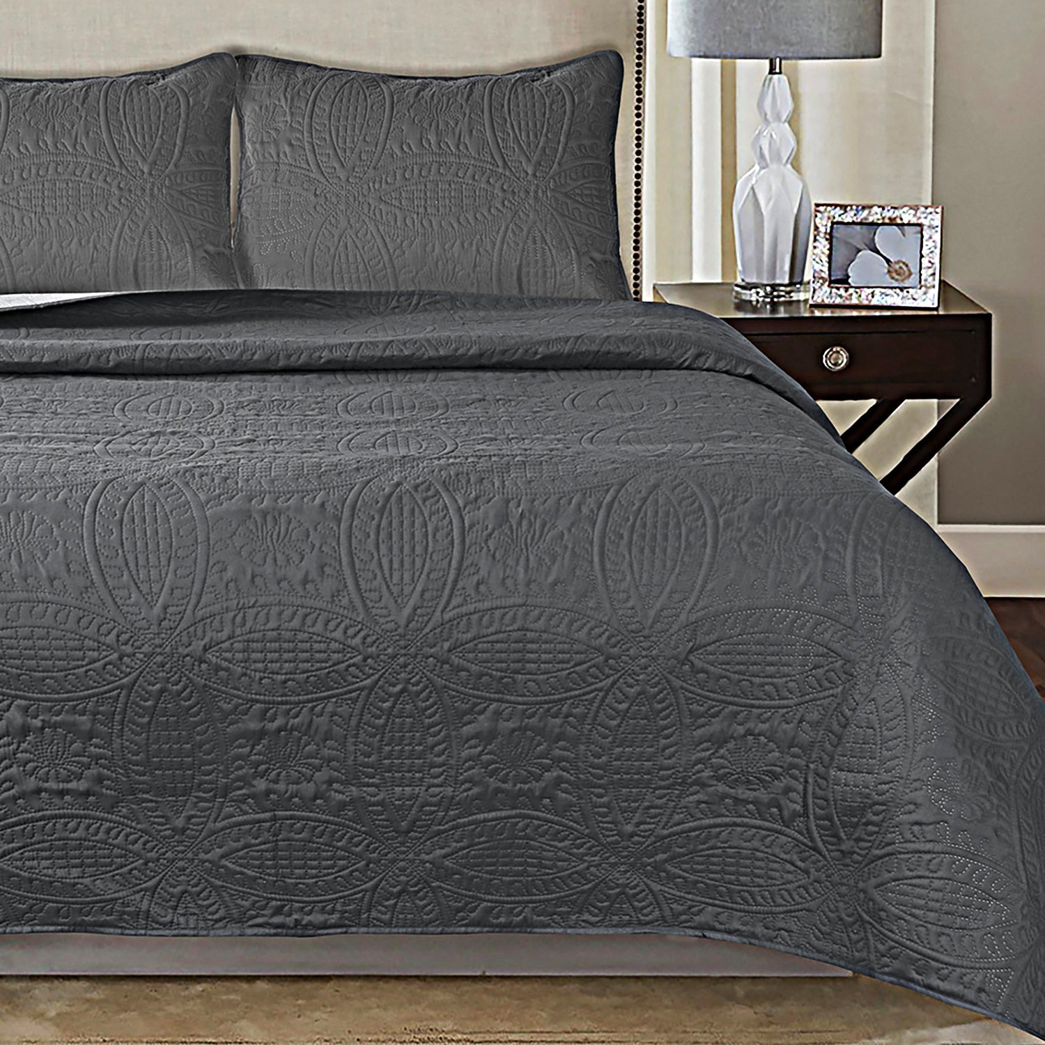 3 Piece Oversized Ultrasonic Embossed Bedspread Set with Coin Medallion Pattern-CARLA