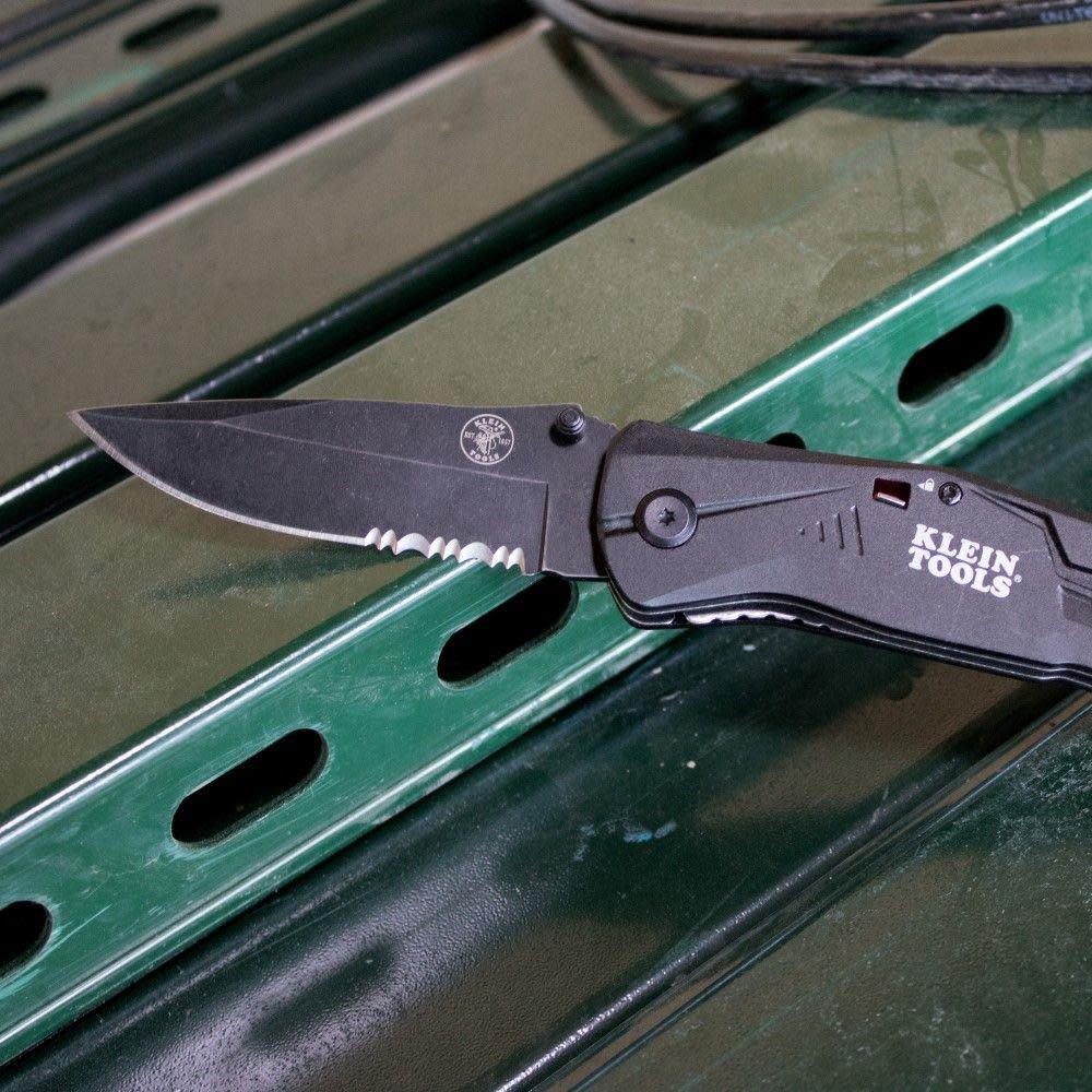 Spring-Assisted Open Pocket Knife